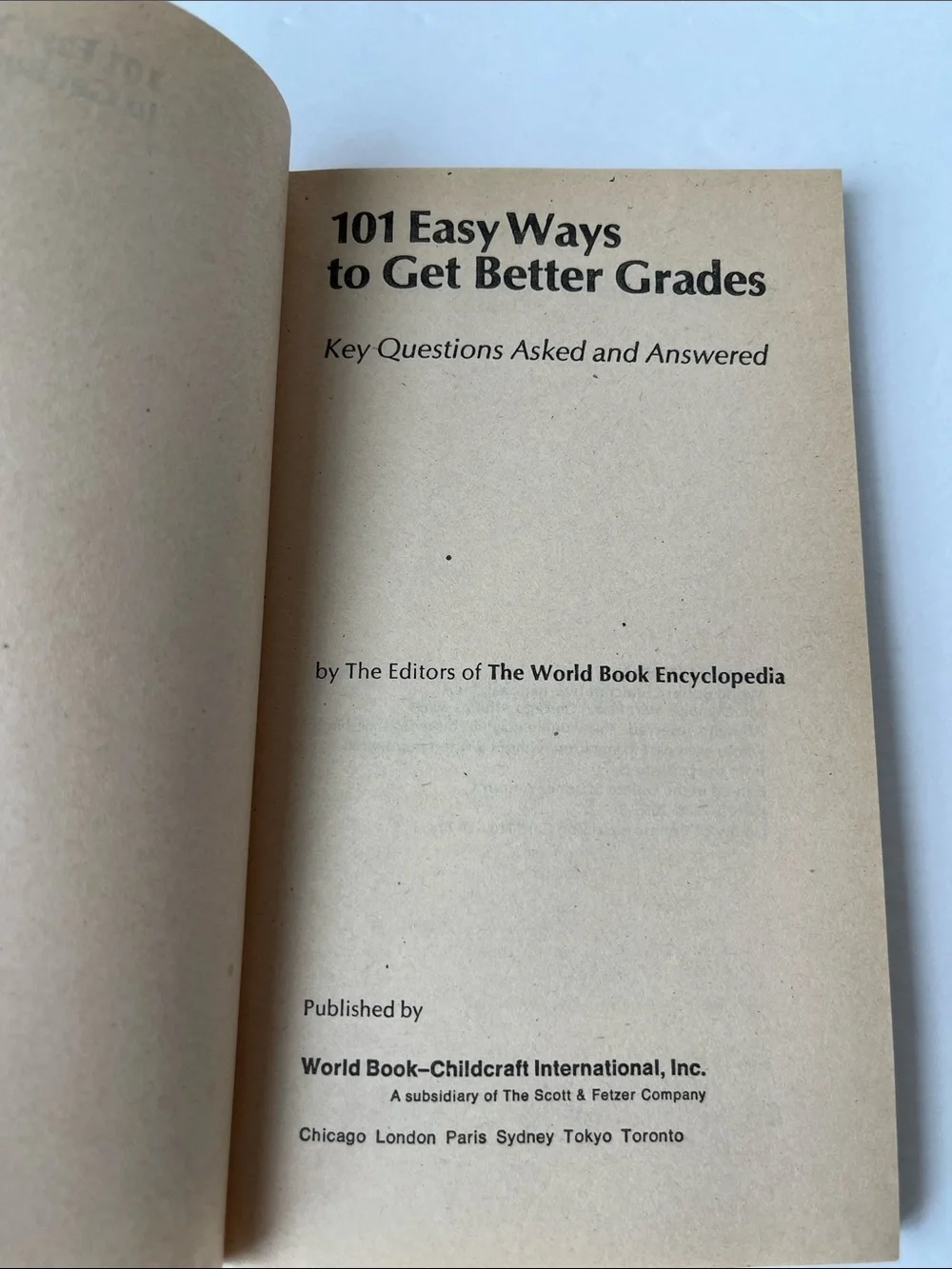 101 Easy Ways to Get Better Grades  Vintage Book Study Guide